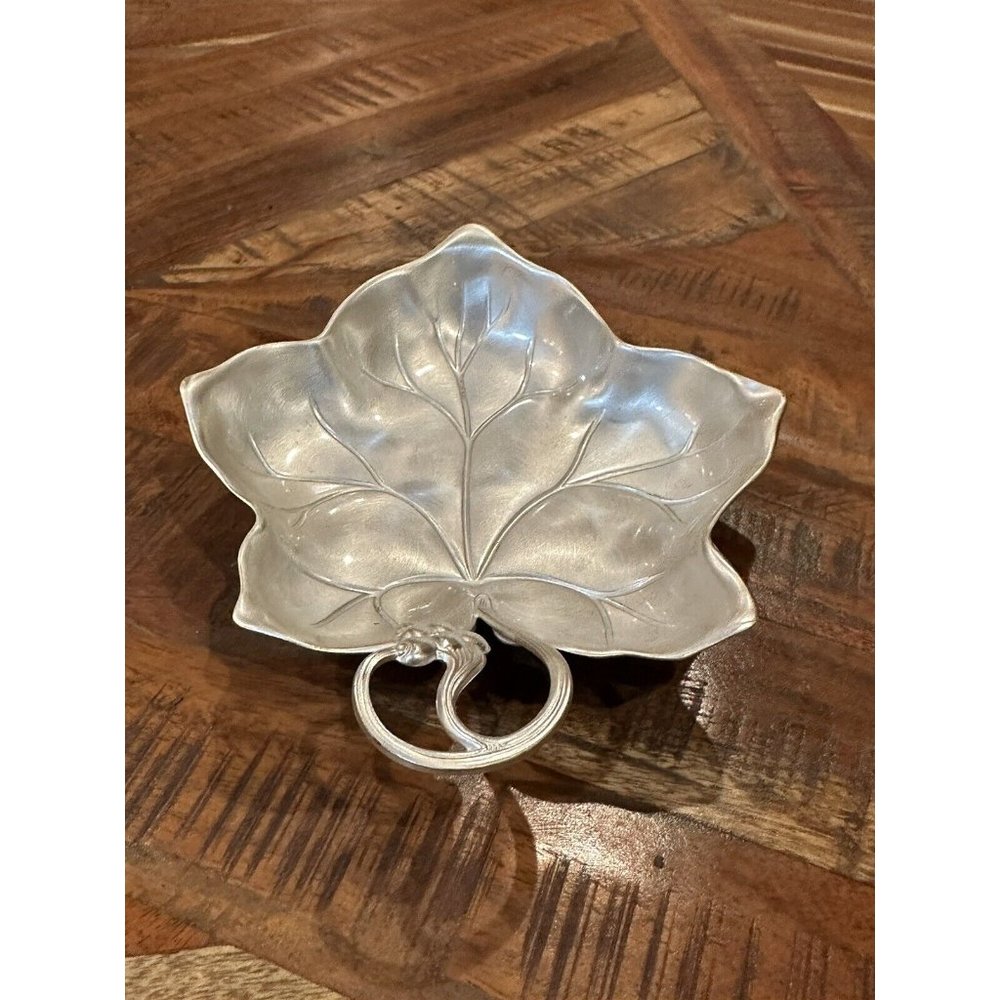 EP Brass Germany WMF IKORA Grape Leaf Candy Dish Silver Plated 6 1/4" VINTAGE